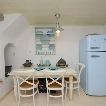 Whitehomes2 * Mykonos Town